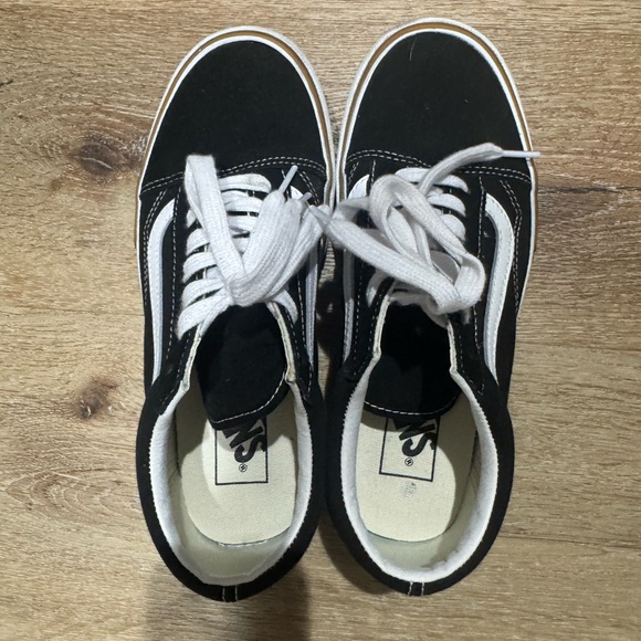 Vans Black and White Platform Sneakers - Picture 2 of 5